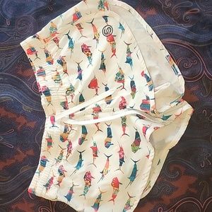 NWOT SCALES Surf and Play Boardshort White Fish print